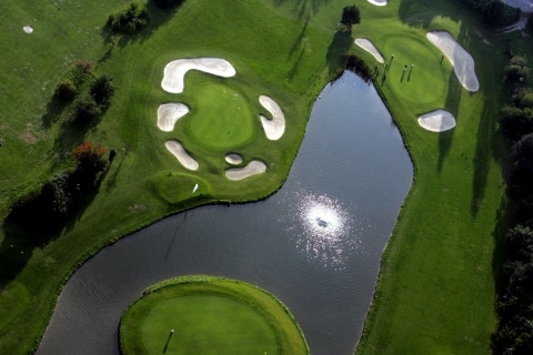 Luftaufnahme des Golfplatzes Andritz