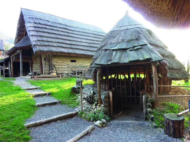 Freilichtmuseum Kulmkeltendorf eine Holzhütte