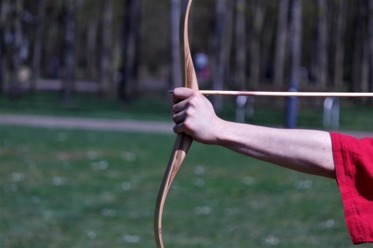 Ein Beispielbild für das Bogenschießen mit dem Holzbogen