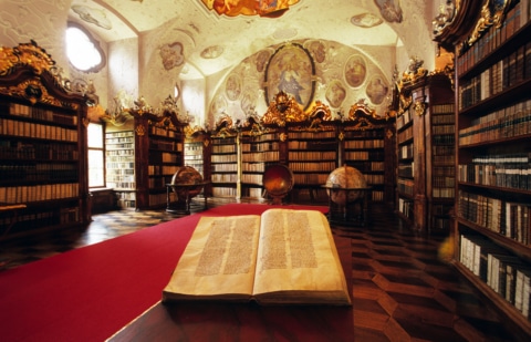 Die Bibliothek im Stift Vorau, Oststeiermark, Juwel, Büchersammlung